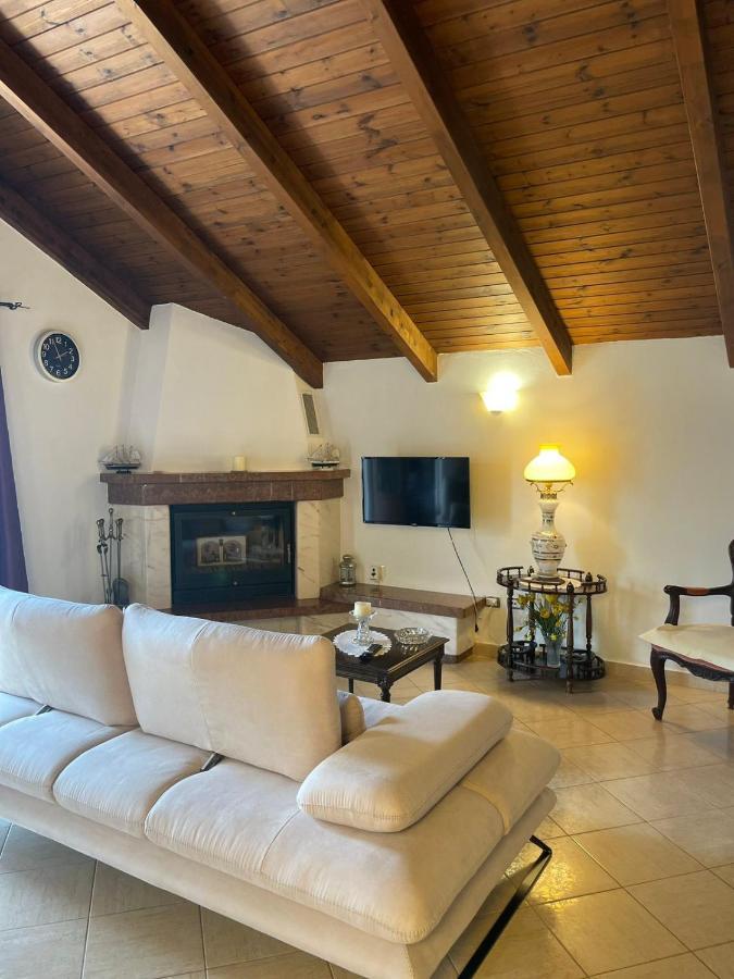 Apartments Athina Orikum Luaran gambar