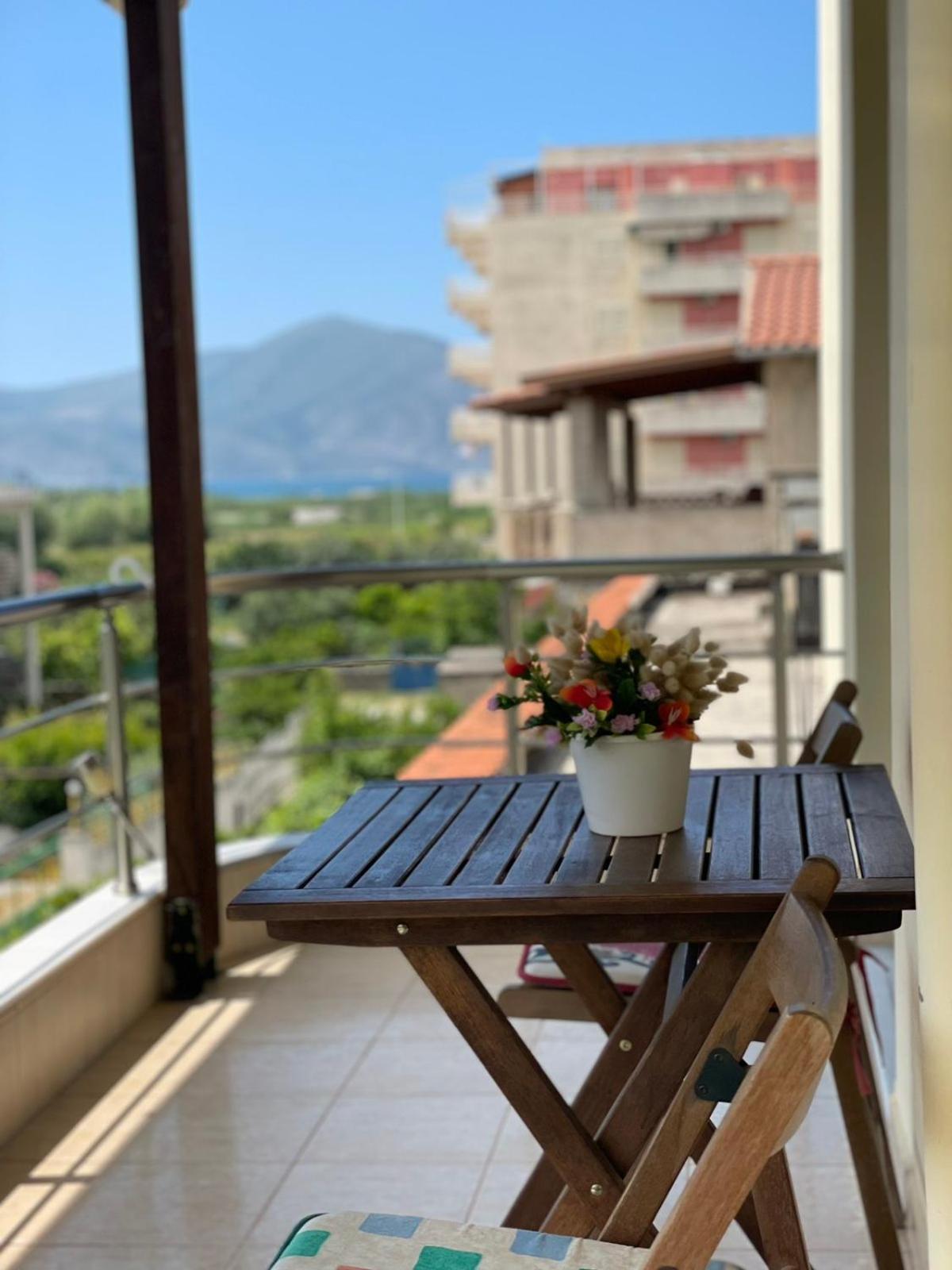 Apartments Athina Orikum Luaran gambar