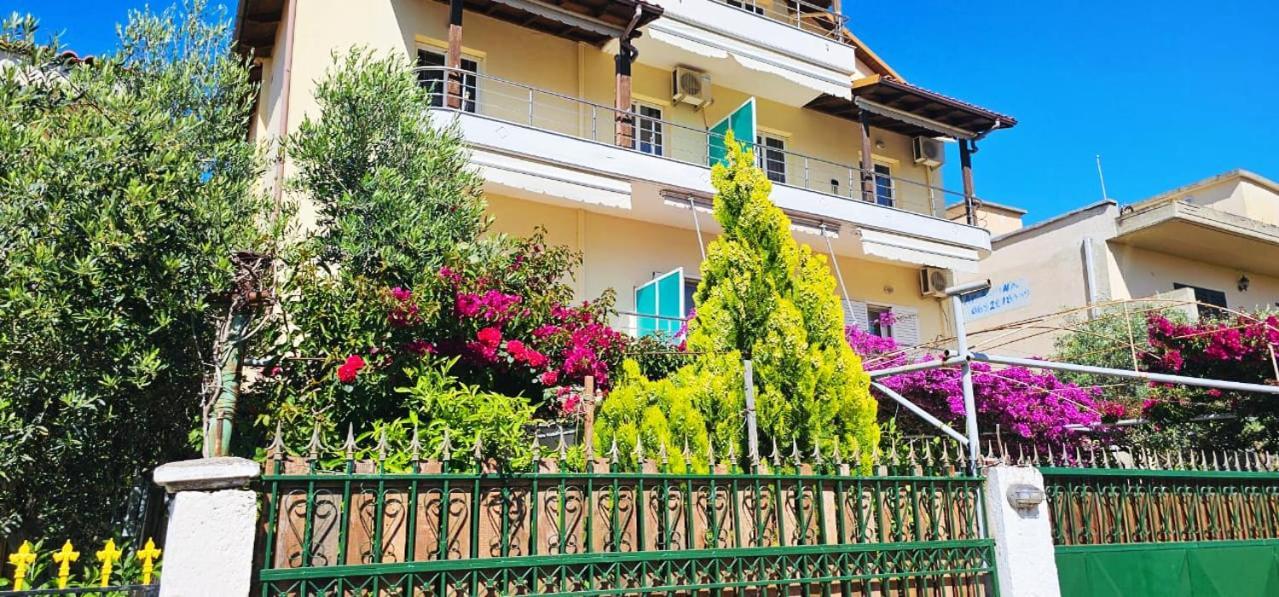 Apartments Athina Orikum Luaran gambar
