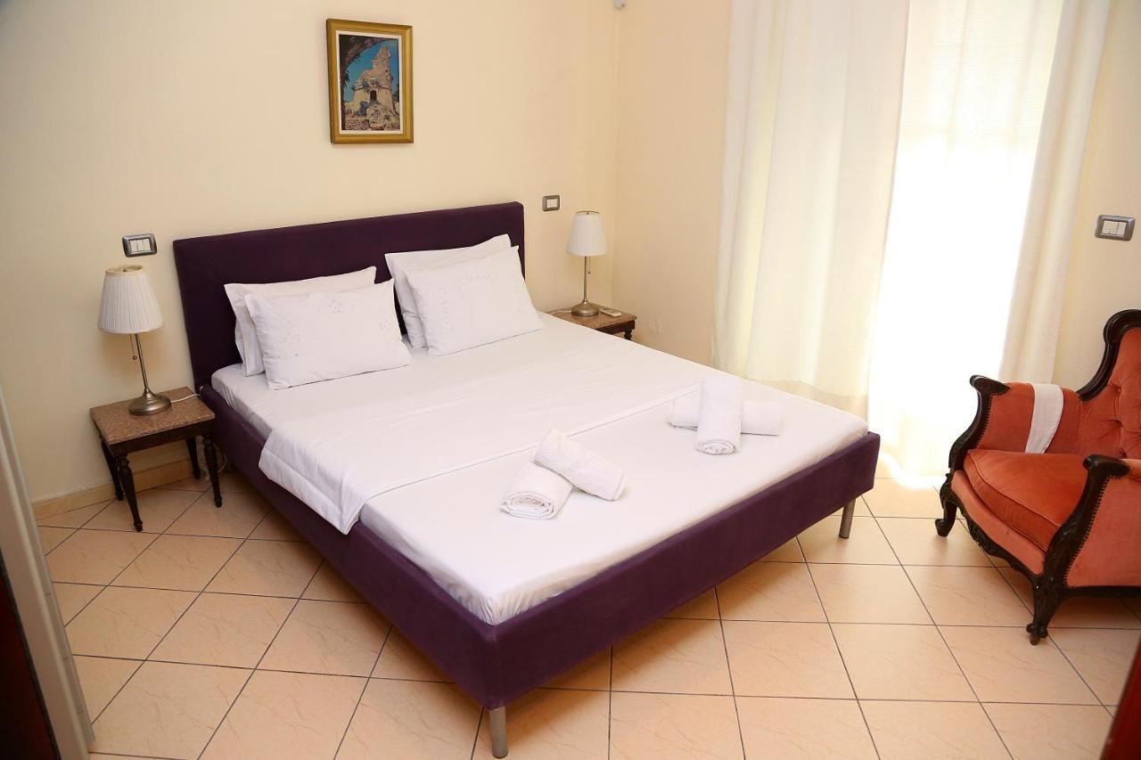 Apartments Athina Orikum Luaran gambar