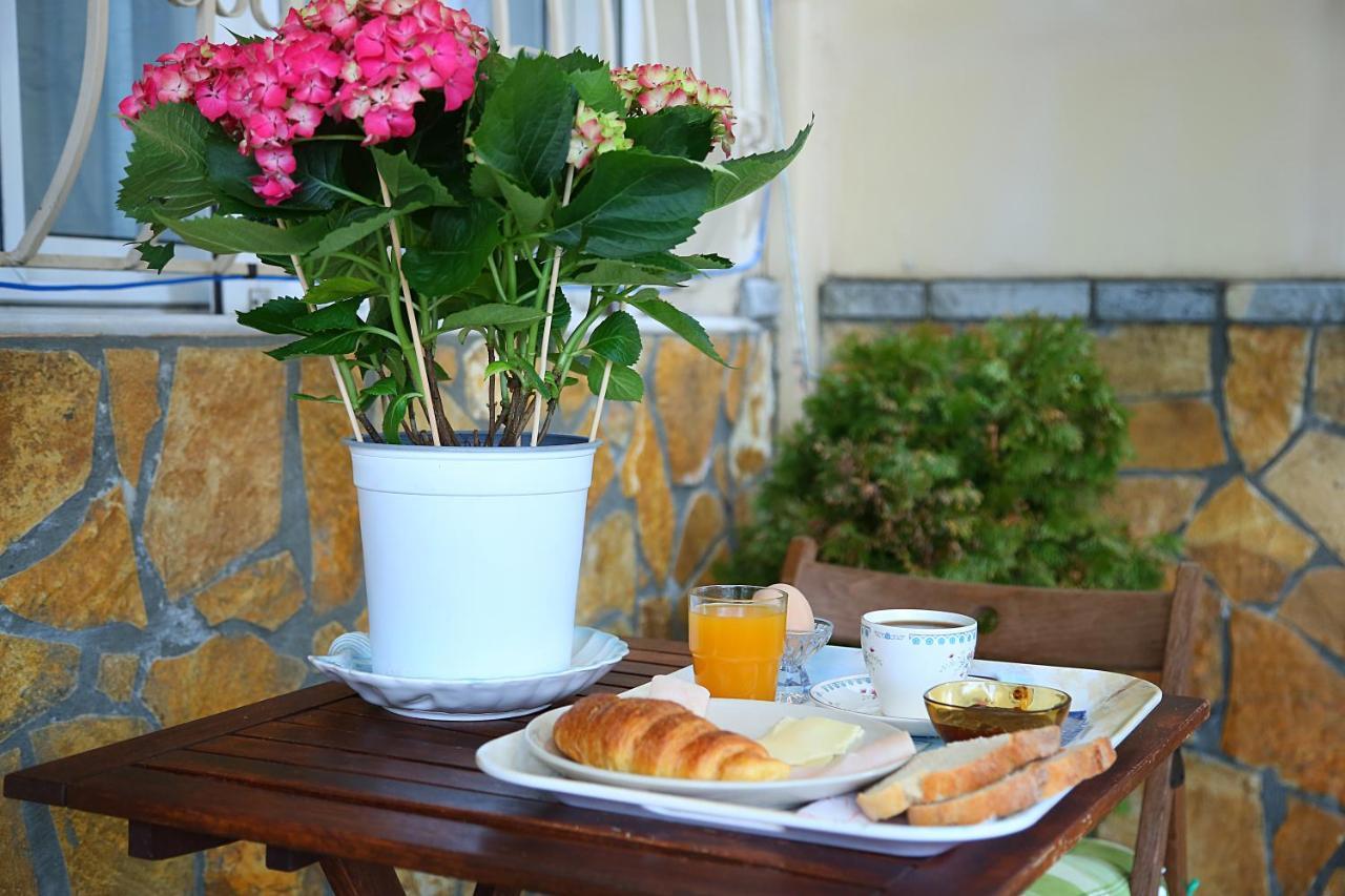 Apartments Athina Orikum Luaran gambar